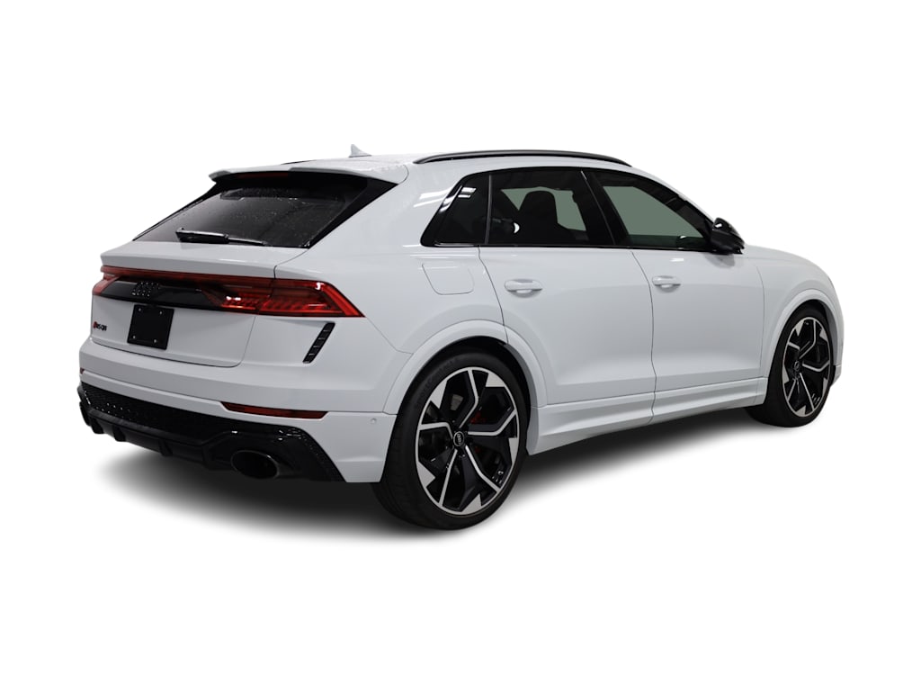 Thumbnail: 2024 Audi RS Q8 - 22