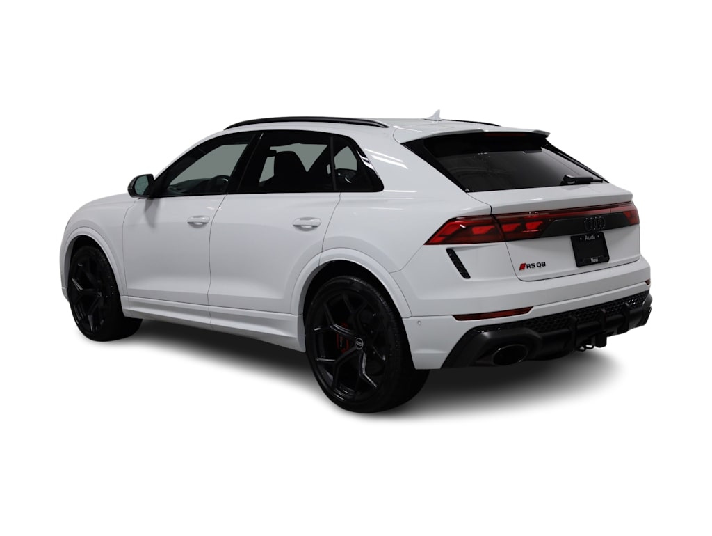 Thumbnail: 2026 Audi RS Q8 - 4