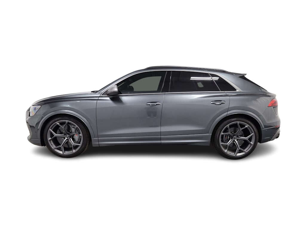 2025 Audi RS Q8 4.0T 3