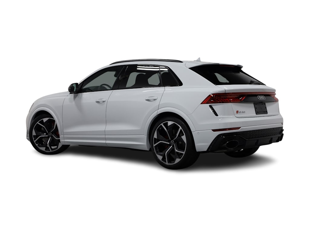 2024 Audi RS Q8  4