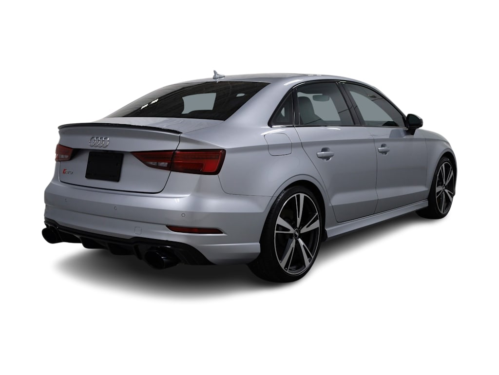 Thumbnail: 2018 Audi RS 3 - 23