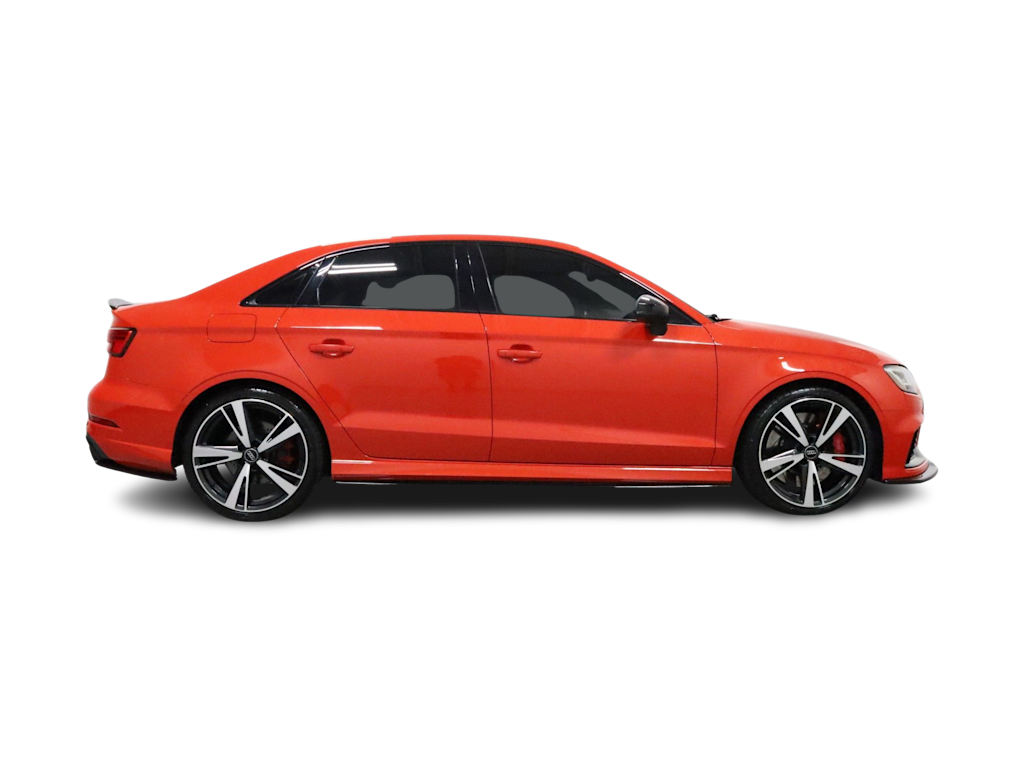 Thumbnail: 2018 Audi RS 3 - 23