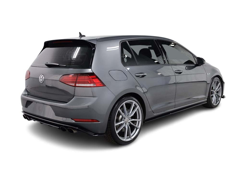 Thumbnail: 2018 Volkswagen Golf - 22