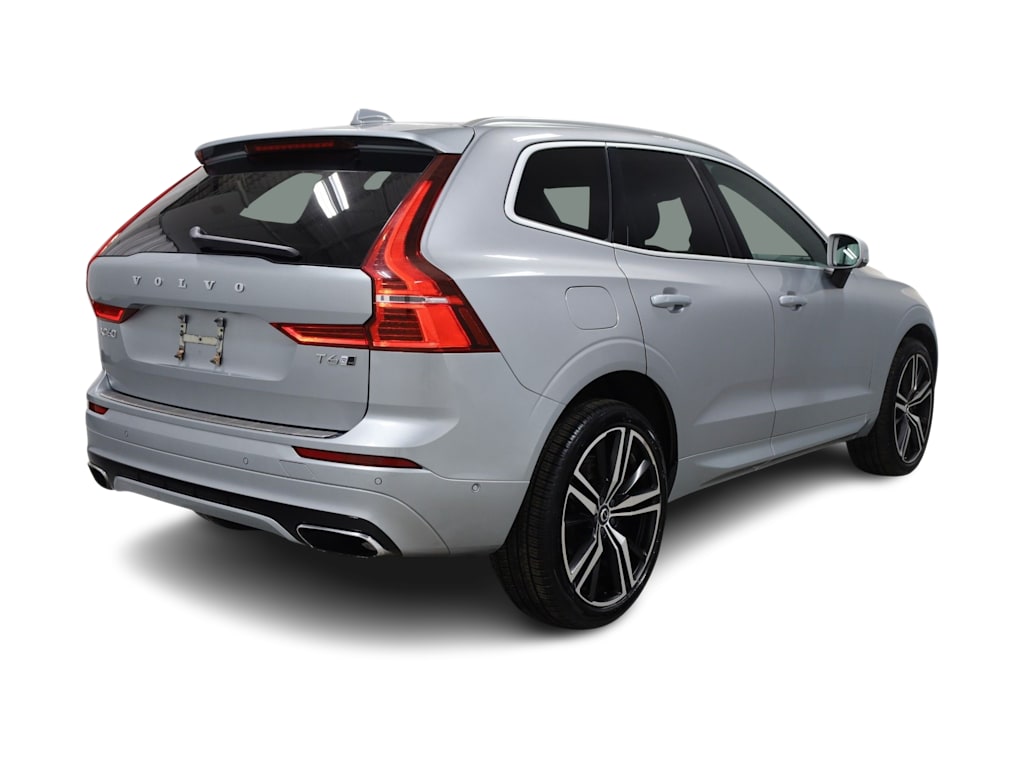 Thumbnail: 2018 Volvo XC60 - 22