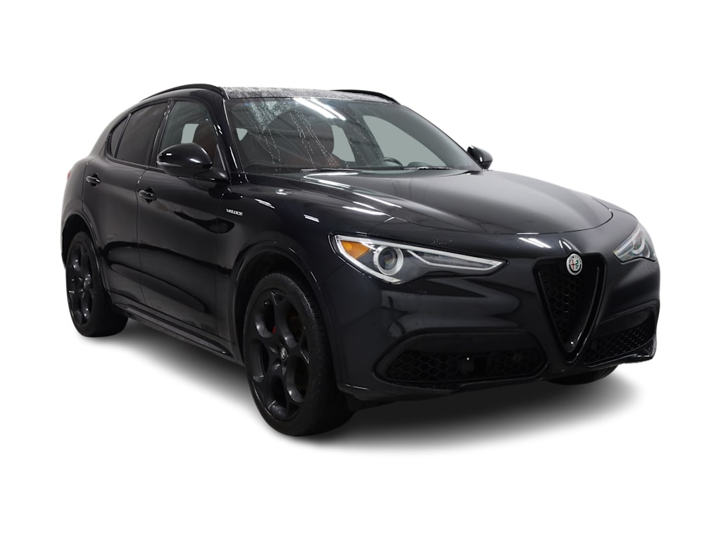 2023 Alfa Romeo Stelvio Ti 25