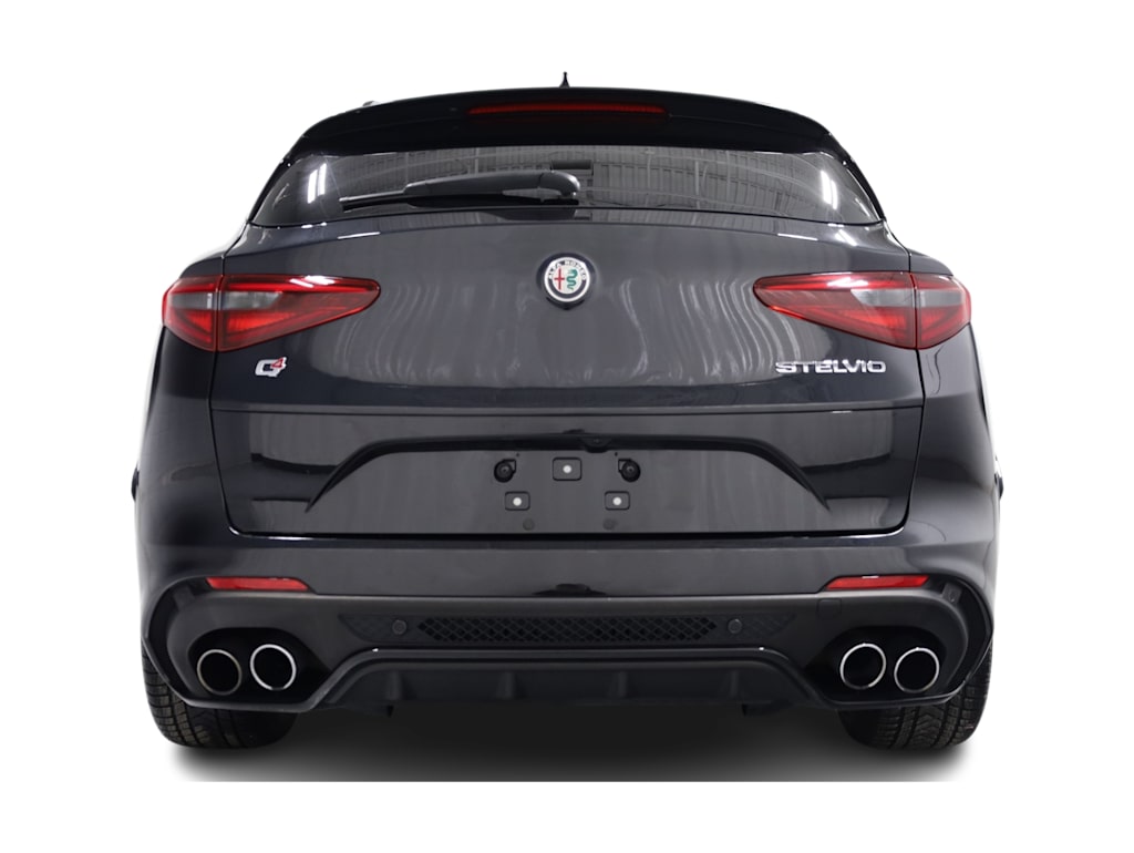 2023 Alfa Romeo Stelvio Quadrifoglio 5