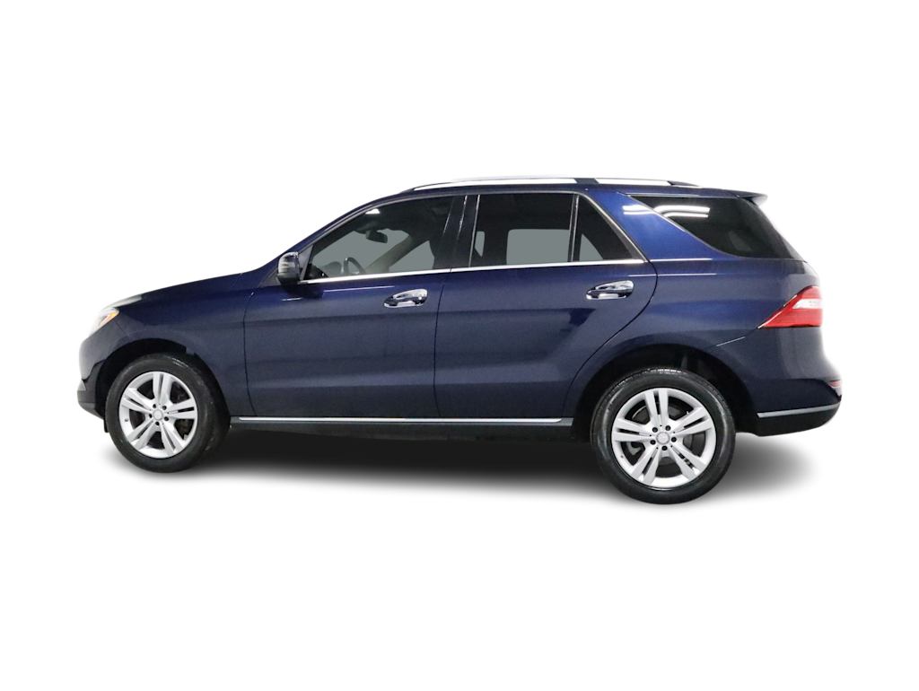 Thumbnail: 2013 Mercedes-Benz M-Class - 3