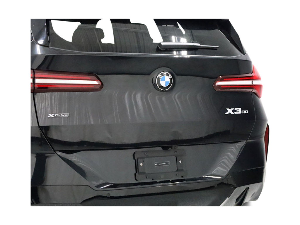 Thumbnail: 2025 BMW X3 - 21