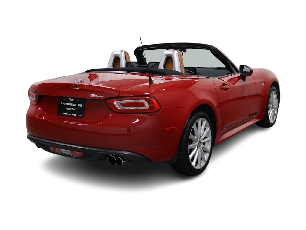 Thumbnail: 2018 Fiat 124 Spider - 21