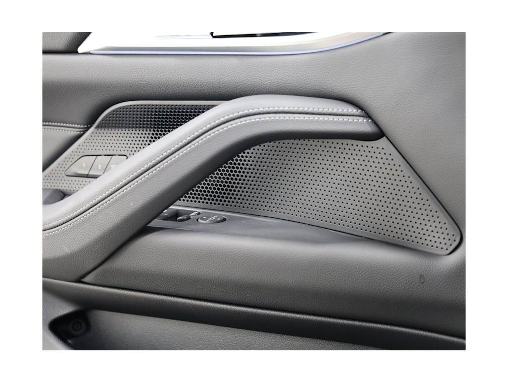 Thumbnail: 2024 BMW 4 Series - 18