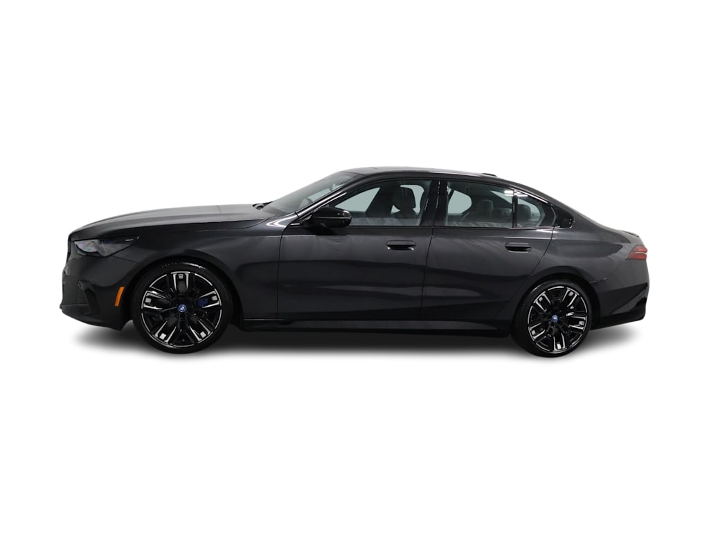 Thumbnail: 2025 BMW i5 - 3