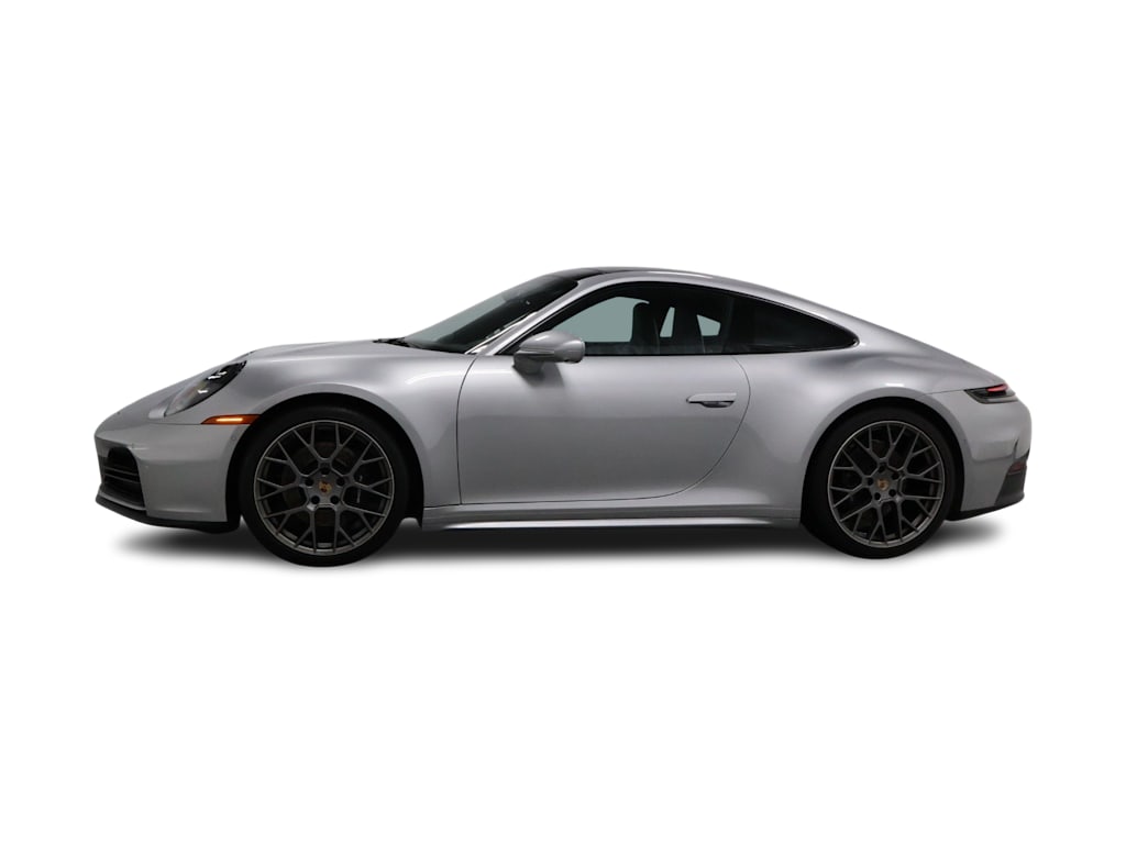 Thumbnail: 2025 Porsche 911 - 3