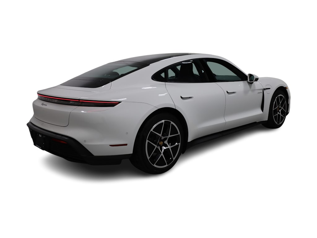 Thumbnail: 2025 Porsche Taycan - 22