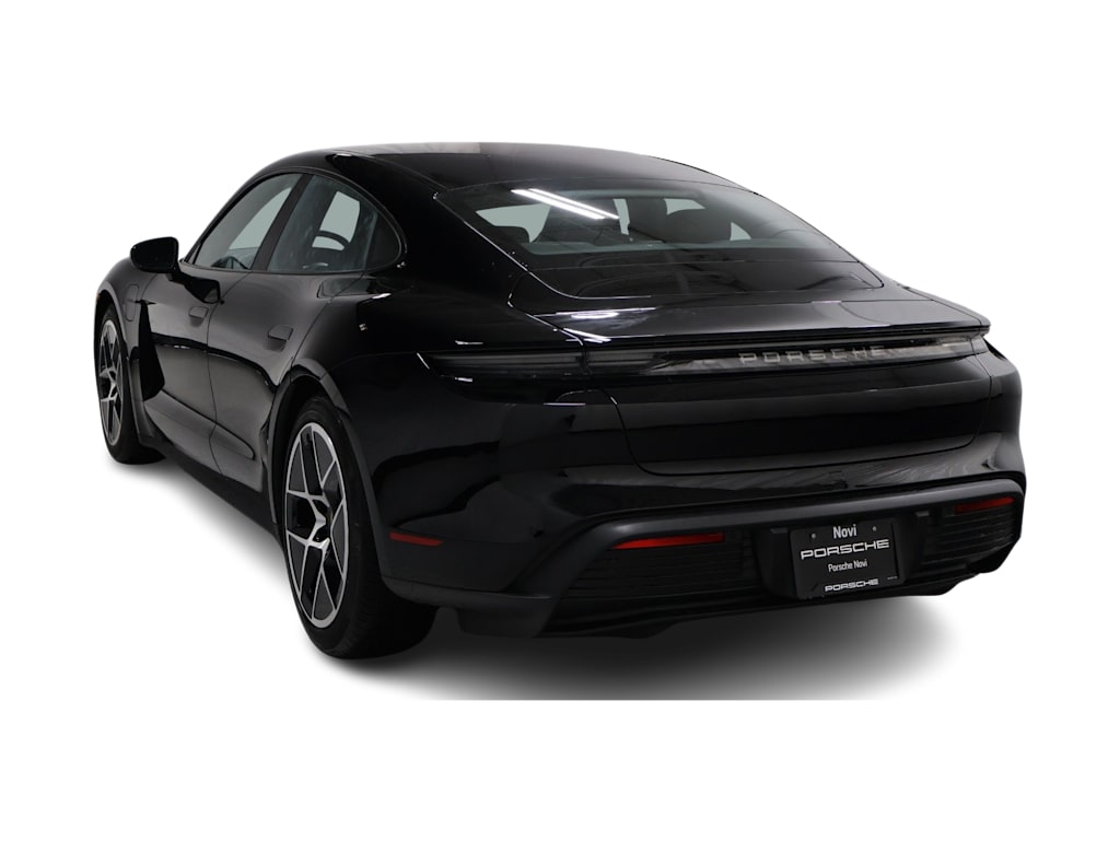 Thumbnail: 2026 Porsche Taycan - 4
