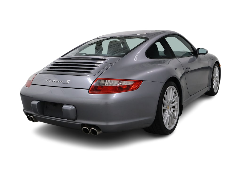 Thumbnail: 2005 Porsche 911 - 21