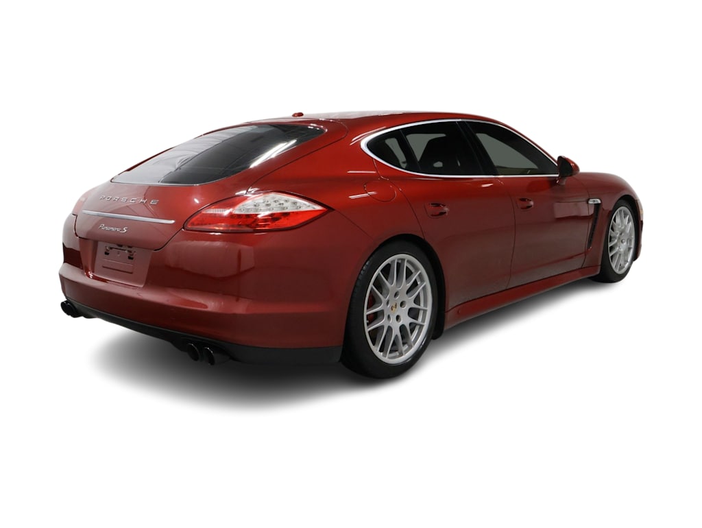 Thumbnail: 2012 Porsche Panamera - 23