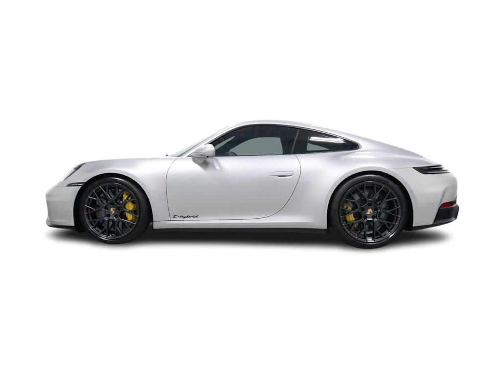 Thumbnail: 2026 Porsche 911 - 3