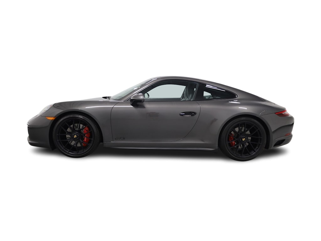 Thumbnail: 2019 Porsche 911 - 3