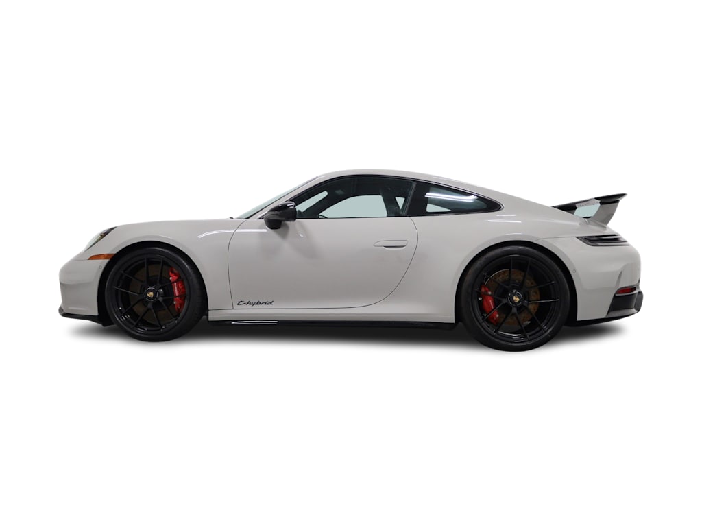 Thumbnail: 2026 Porsche 911 - 3