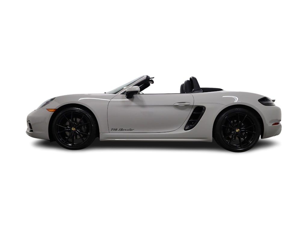 Thumbnail: 2025 Porsche 718 Boxster - 3