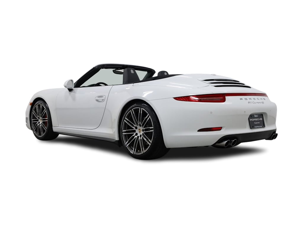 Thumbnail: 2014 Porsche 911 - 4