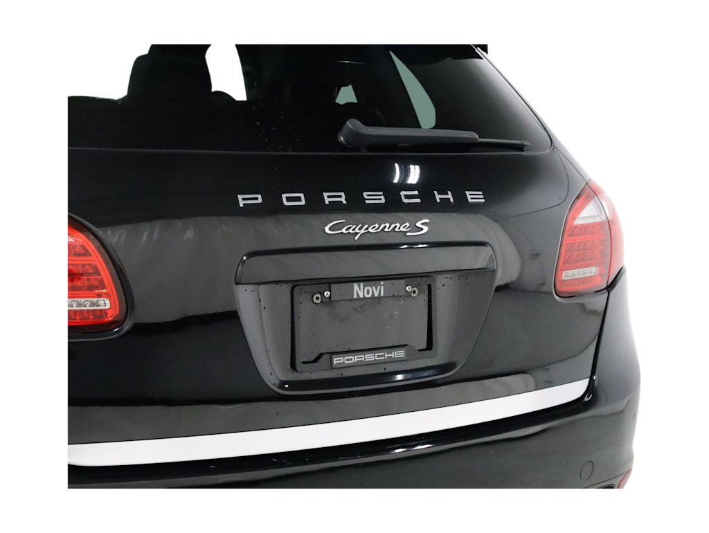 Thumbnail: 2014 Porsche Cayenne - 22