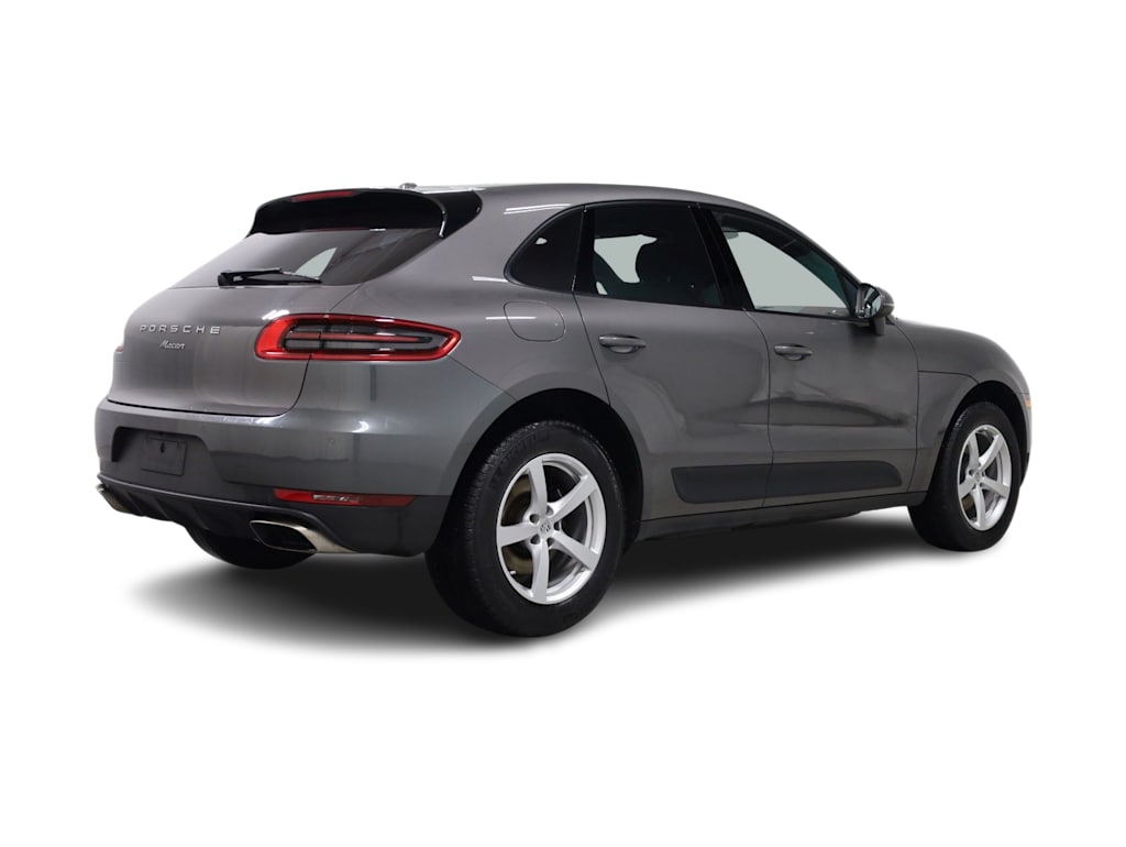 Thumbnail: 2018 Porsche Macan - 22