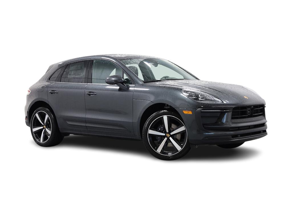 Thumbnail: 2024 Porsche Macan - 21