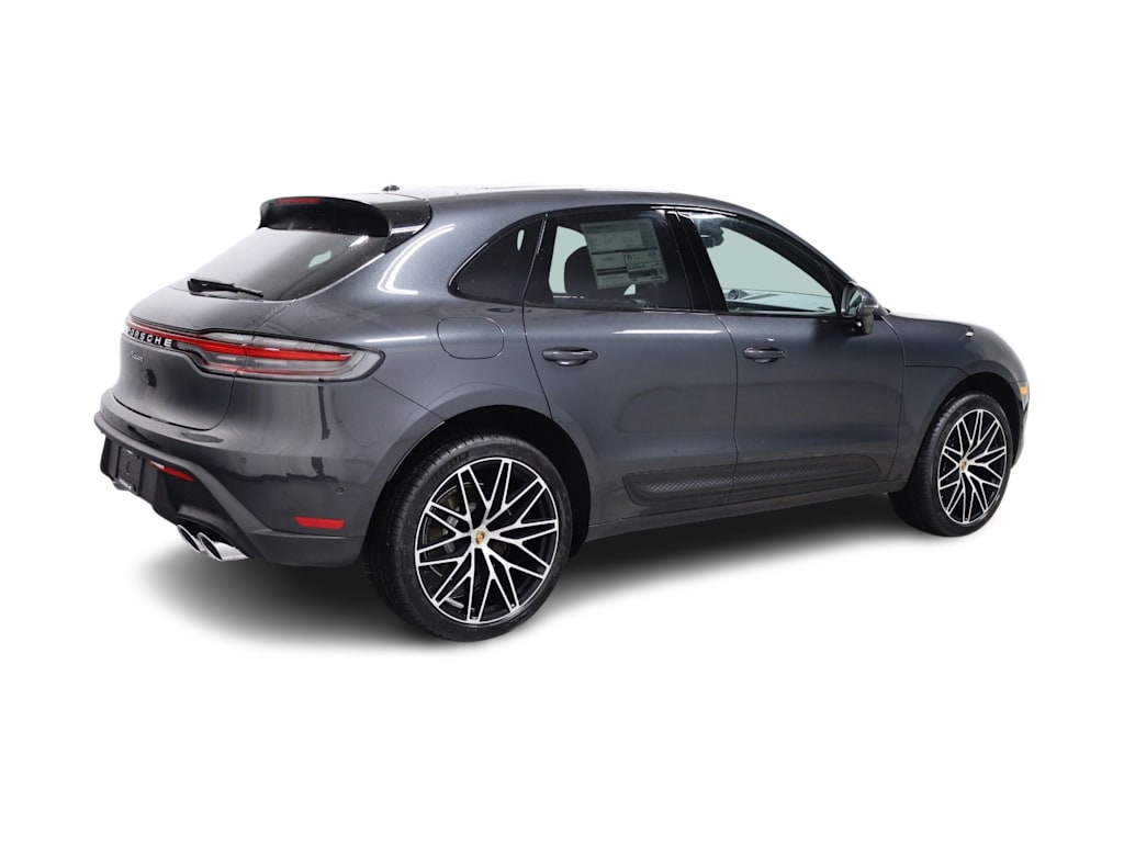 Thumbnail: 2026 Porsche Macan - 22