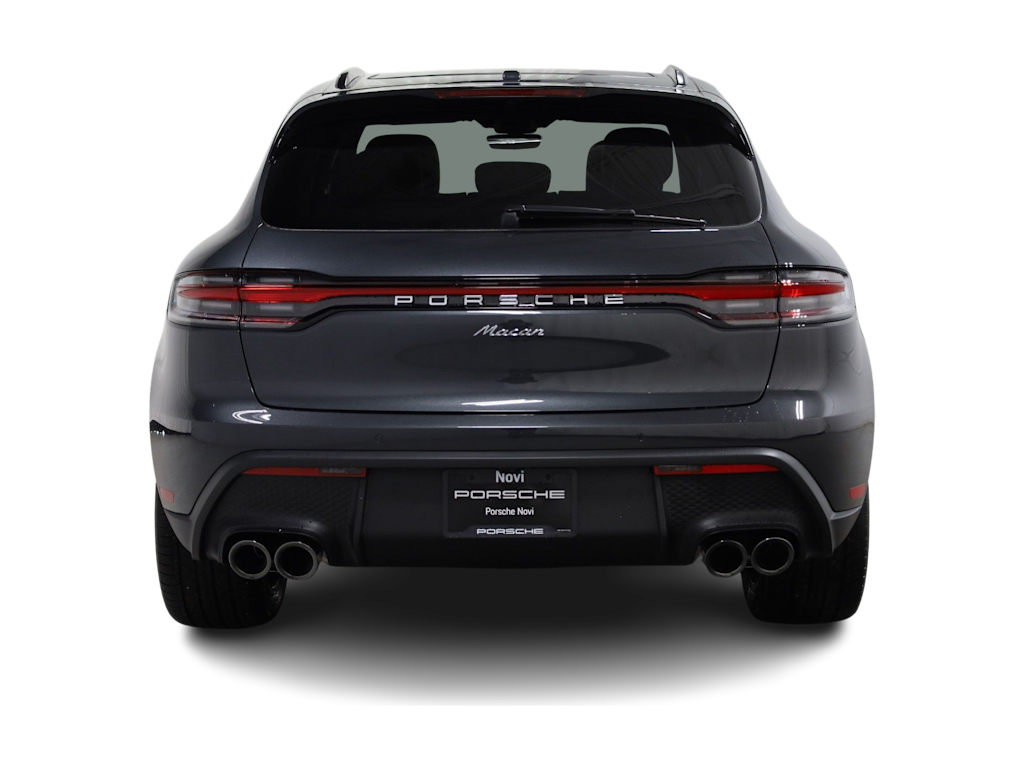 Thumbnail: 2026 Porsche Macan - 5