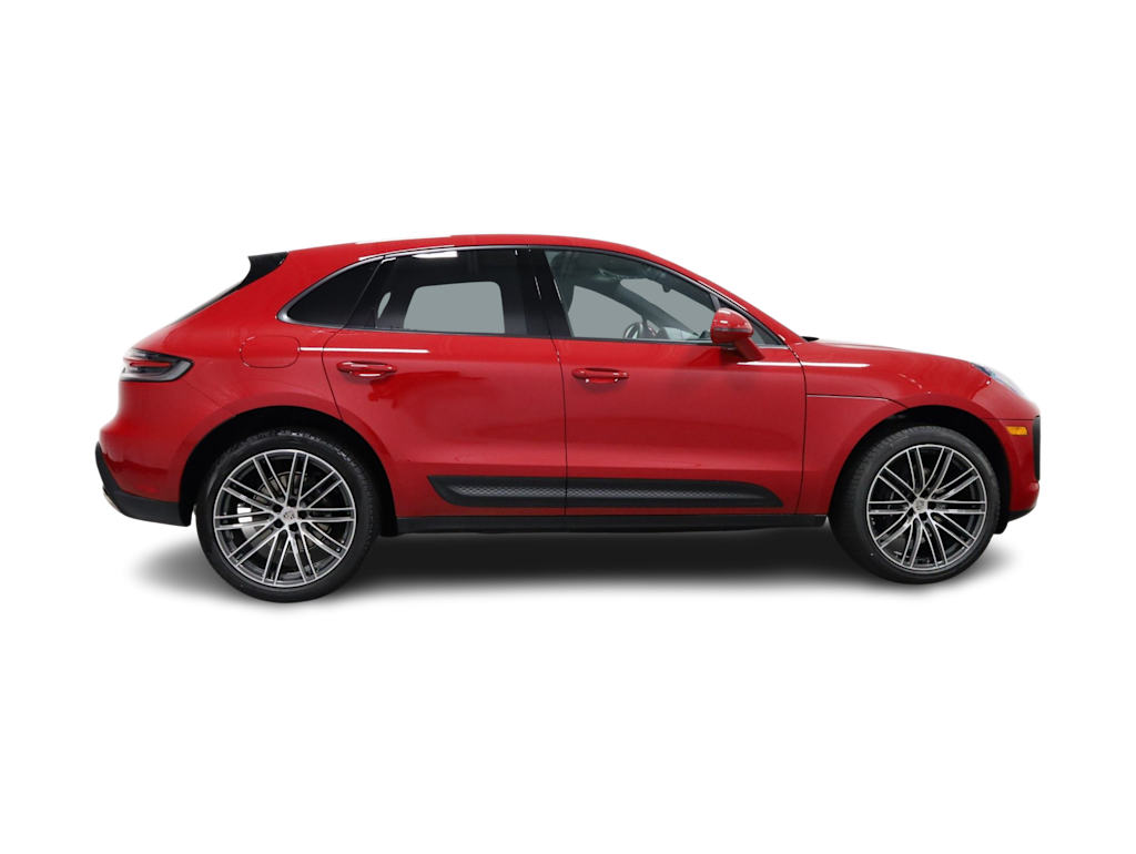 Thumbnail: 2026 Porsche Macan - 21