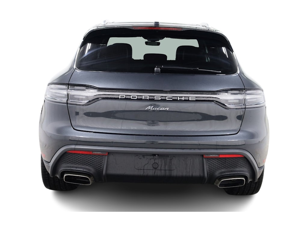 Thumbnail: 2026 Porsche Macan - 5