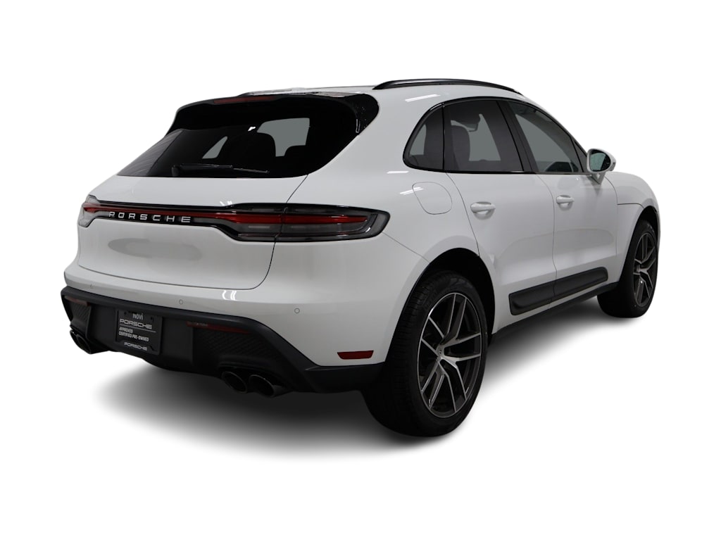 Thumbnail: 2026 Porsche Macan - 22