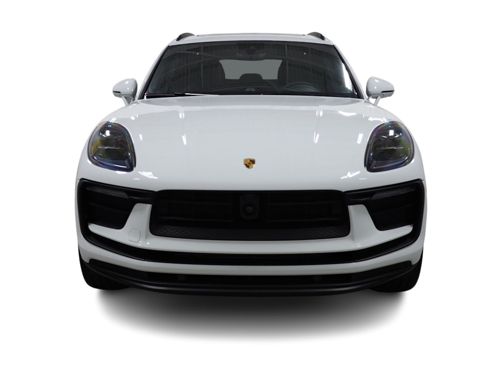 Thumbnail: 2026 Porsche Macan - 6