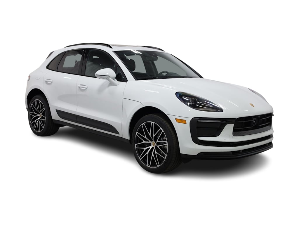 Thumbnail: 2026 Porsche Macan - 25