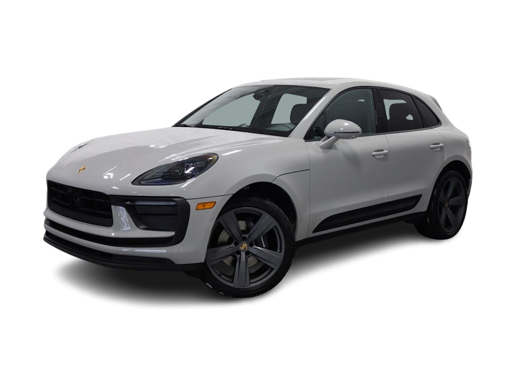 2025 Porsche Macan