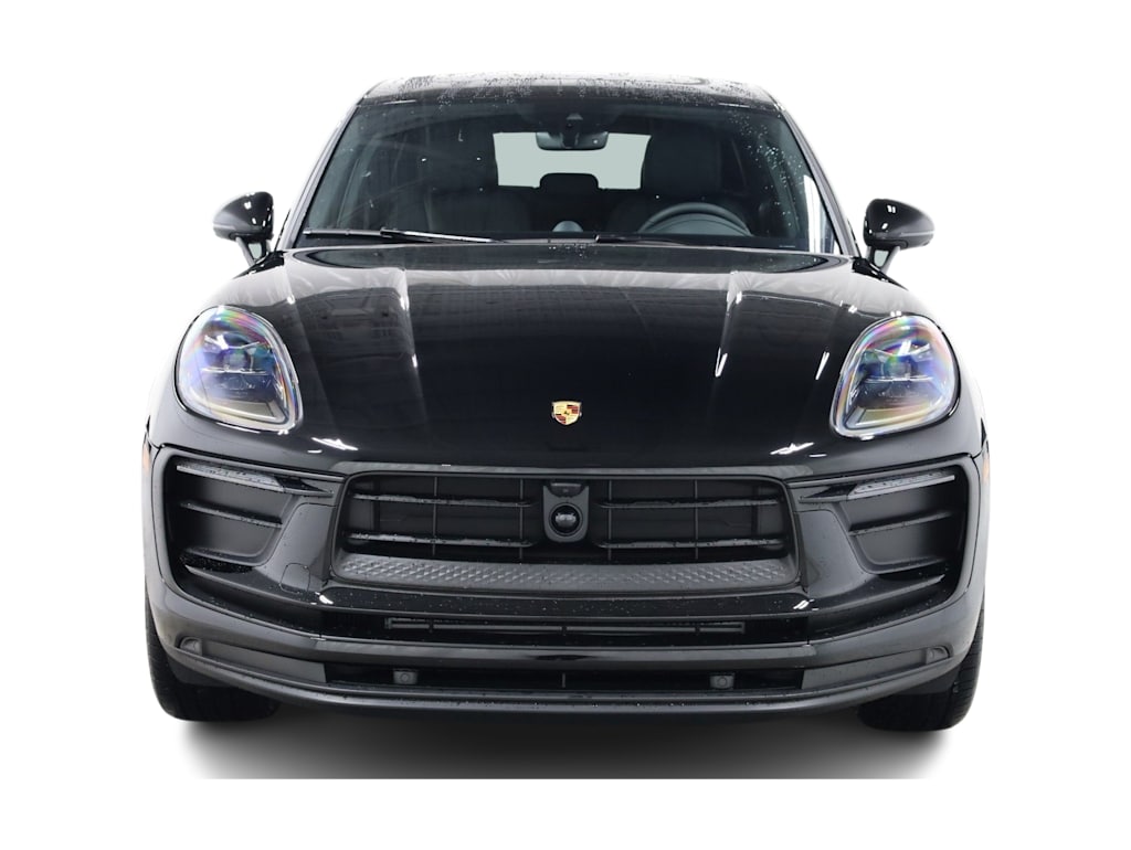 Thumbnail: 2026 Porsche Macan - 6