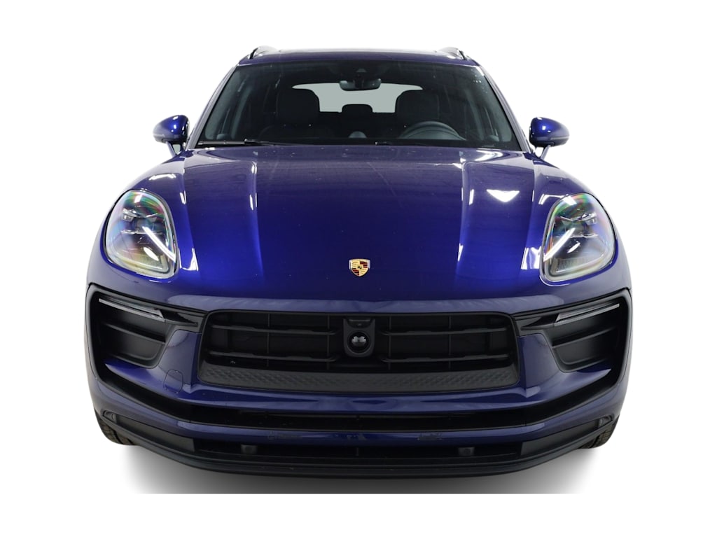 Thumbnail: 2026 Porsche Macan - 26