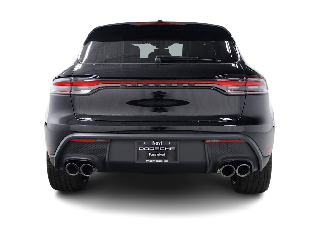Thumbnail: 2026 Porsche Macan - 5