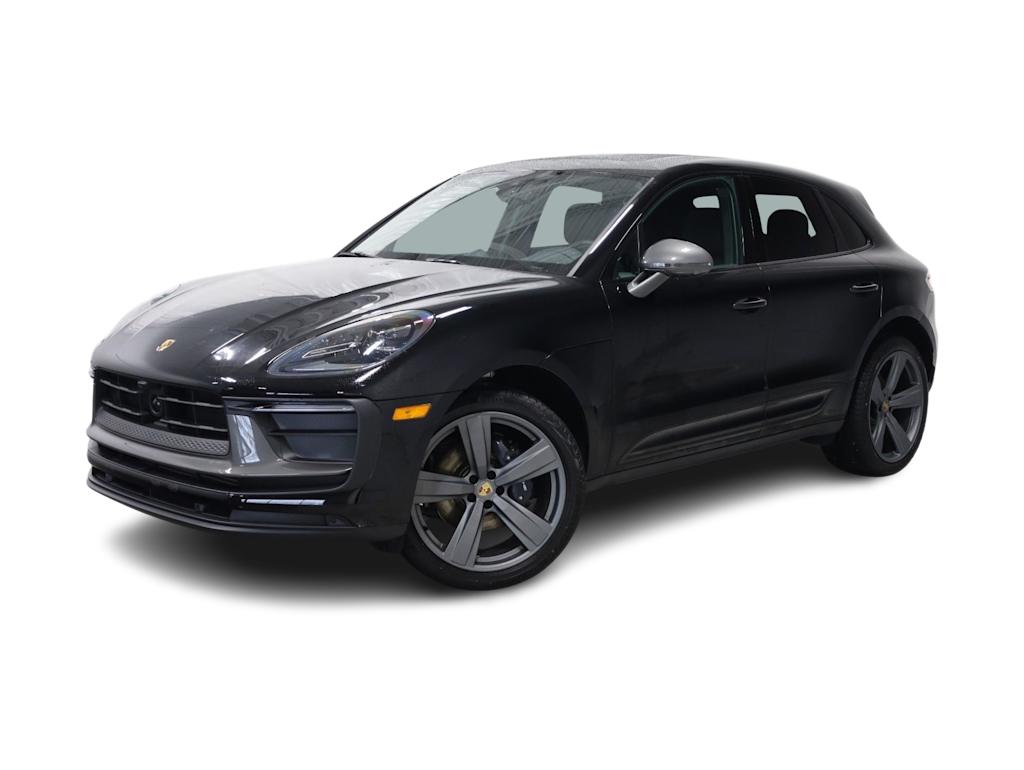 2025 Porsche Macan