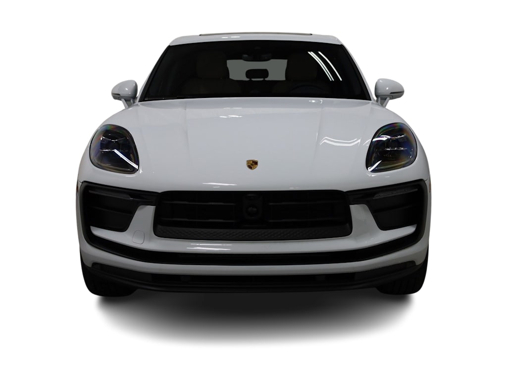 Thumbnail: 2026 Porsche Macan - 6