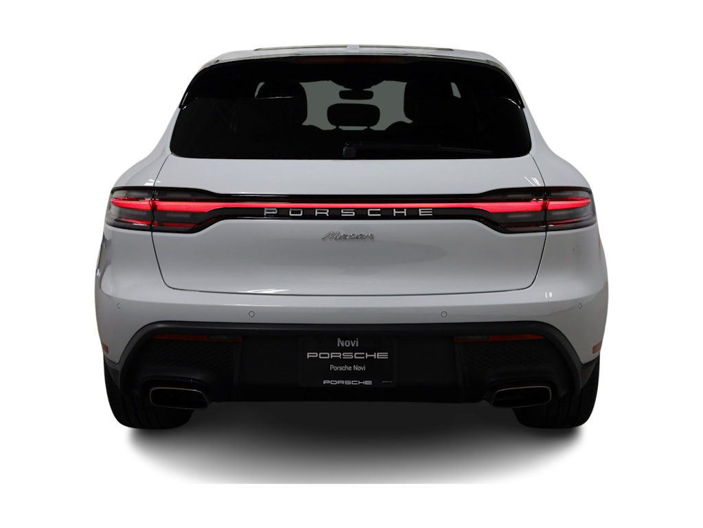 Thumbnail: 2026 Porsche Macan - 5