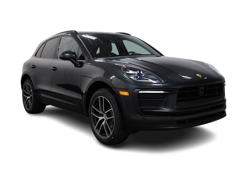 Thumbnail: 2026 Porsche Macan - 25