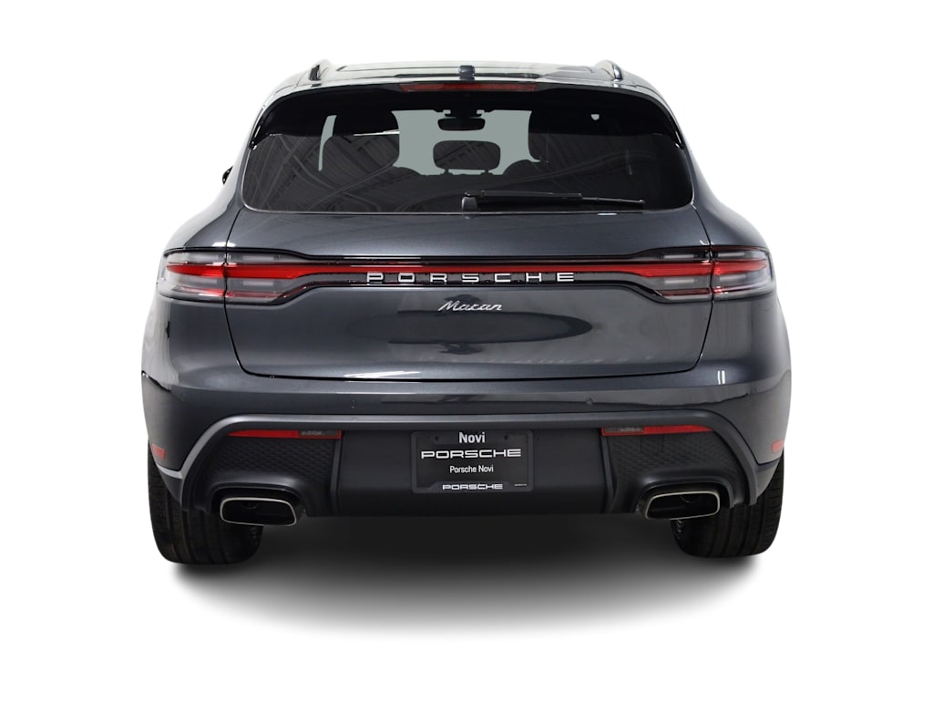 Thumbnail: 2026 Porsche Macan - 5