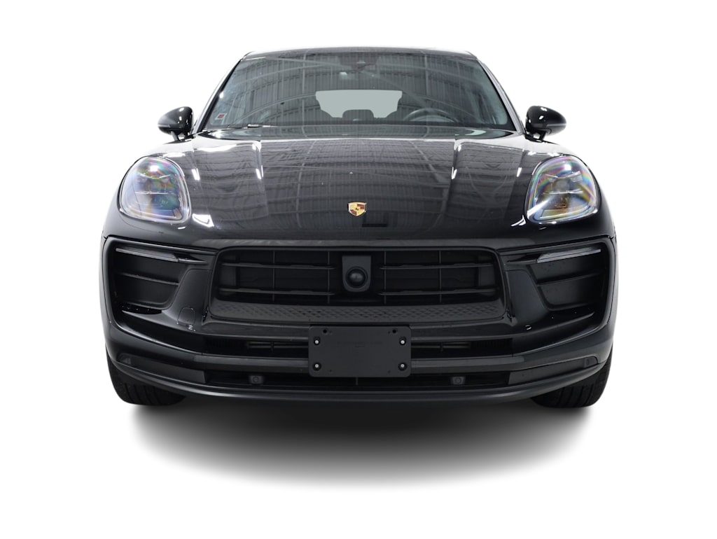Thumbnail: 2024 Porsche Macan - 24