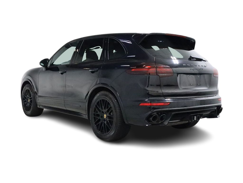 Thumbnail: 2016 Porsche Cayenne - 4