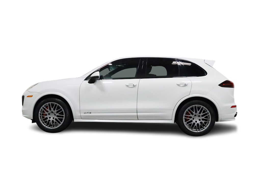 Thumbnail: 2016 Porsche Cayenne - 3