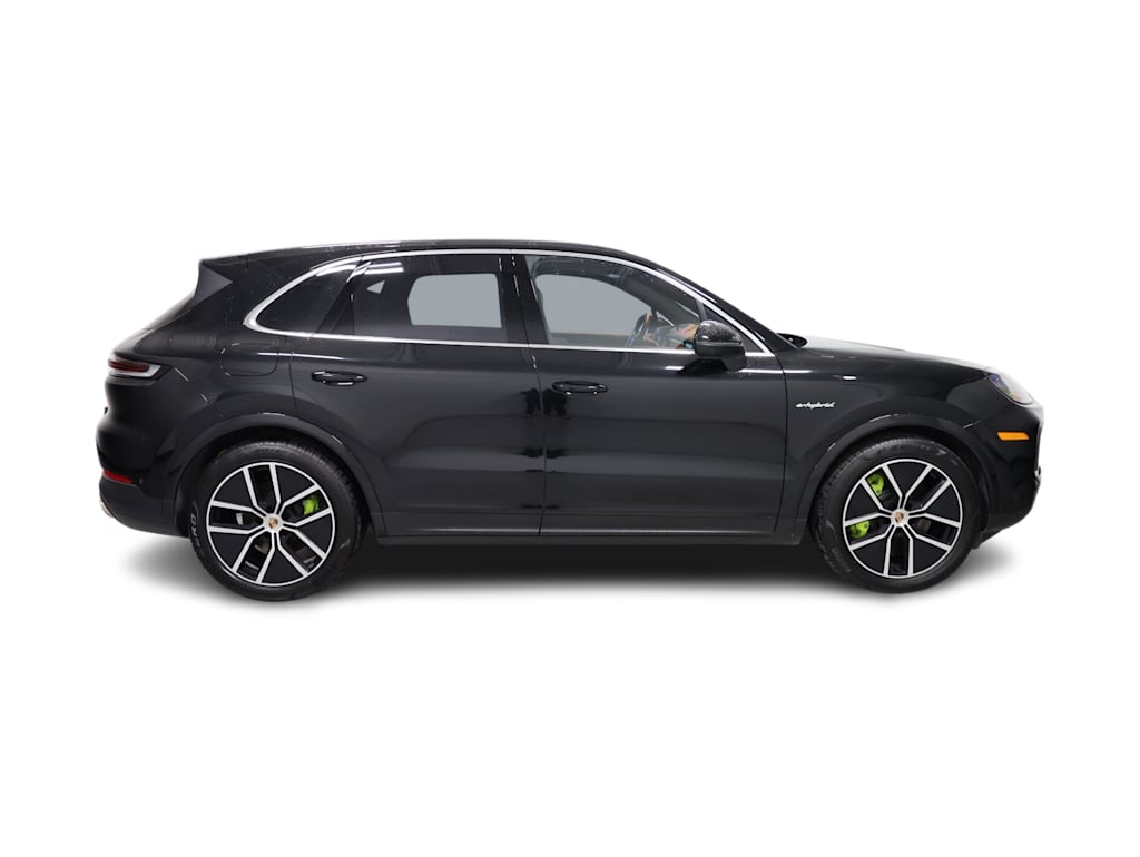 Thumbnail: 2025 Porsche Cayenne - 23