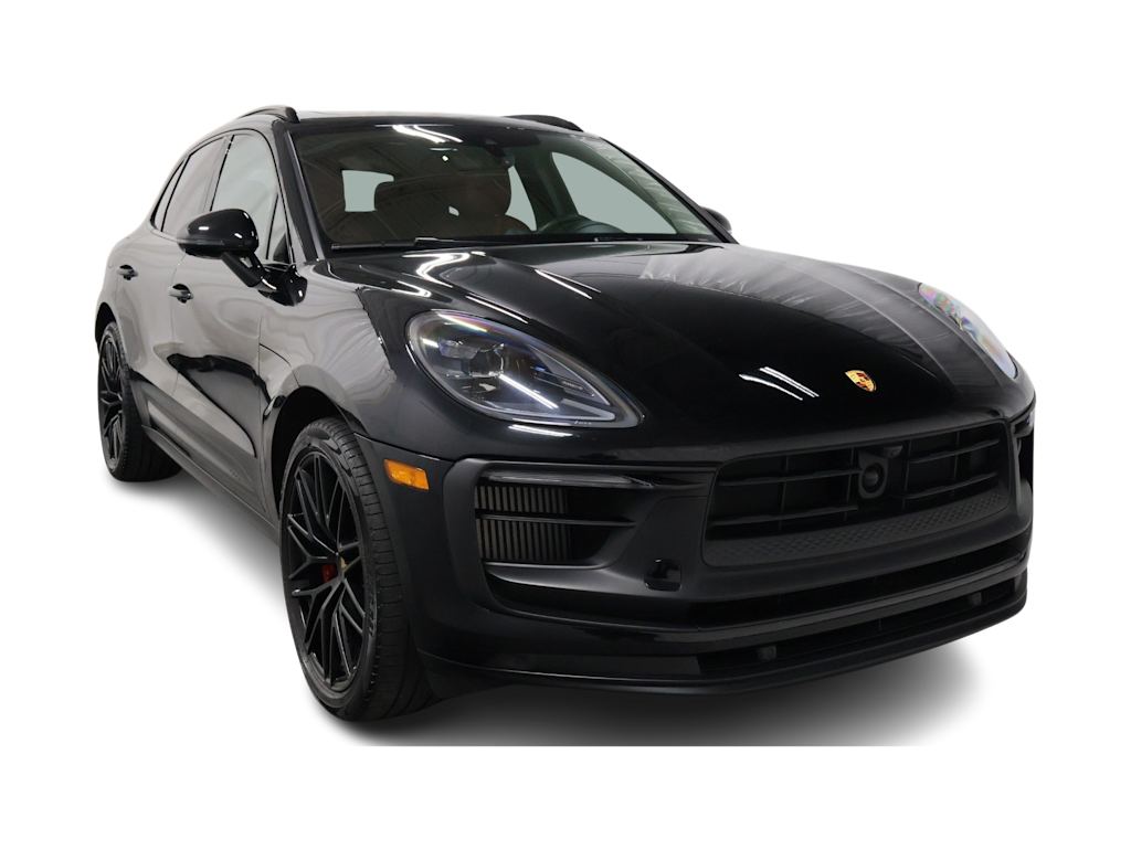 Thumbnail: 2023 Porsche Macan - 25