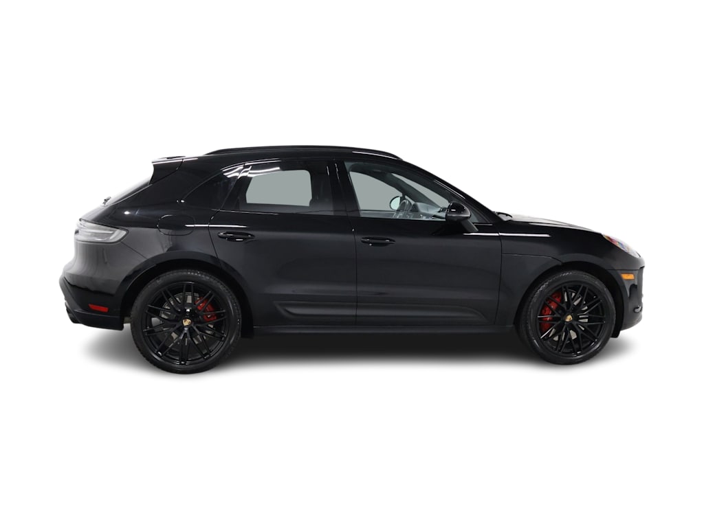 Thumbnail: 2023 Porsche Macan - 23